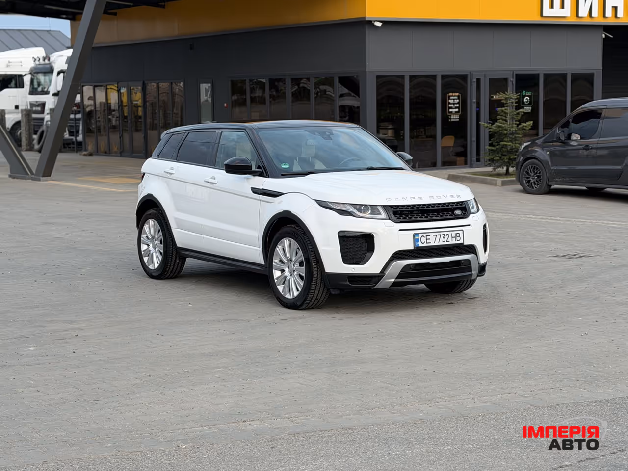 Land Rover Range Rover Evoque - фото 1