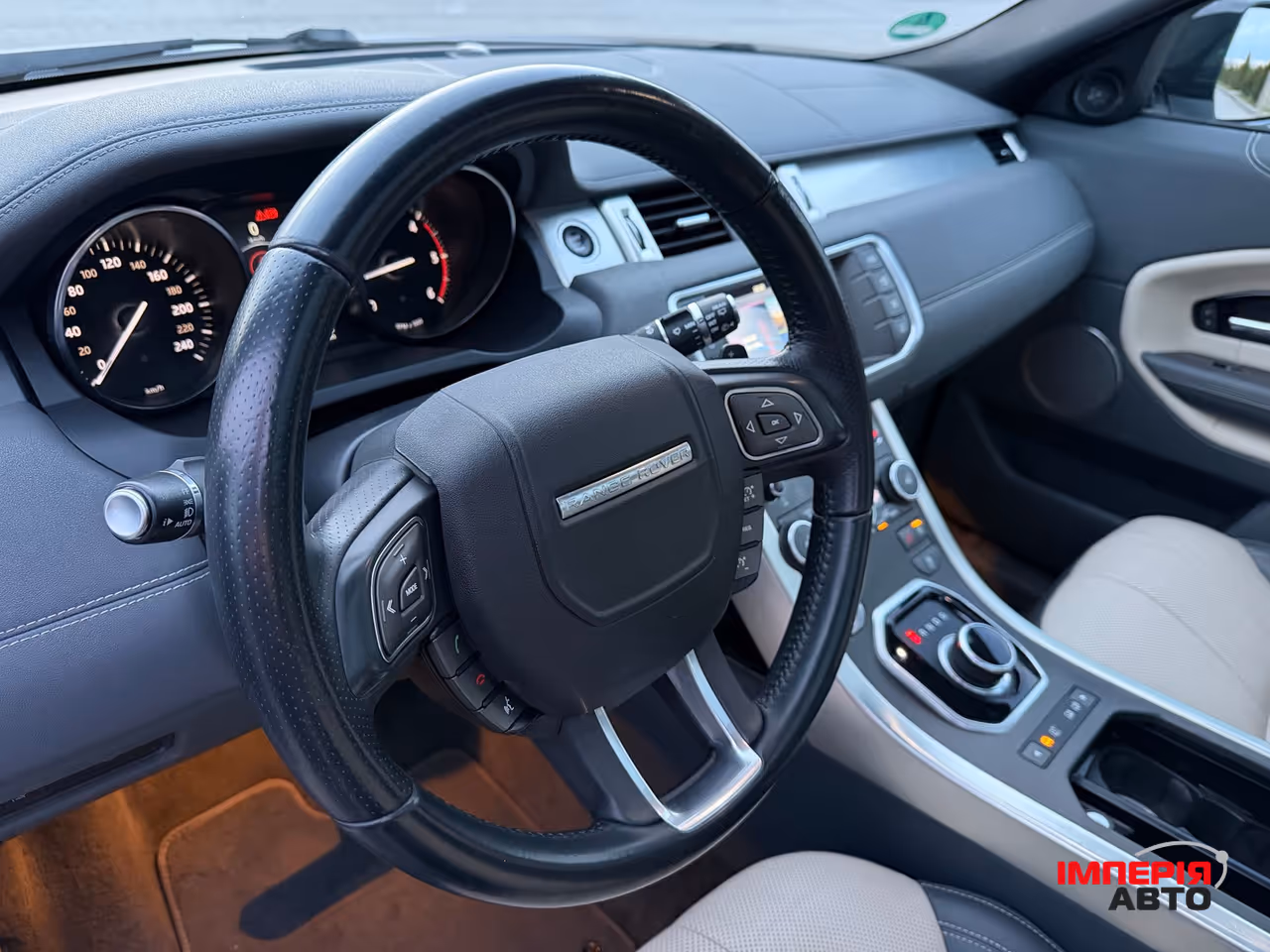 Land Rover Range Rover Evoque - фото 32