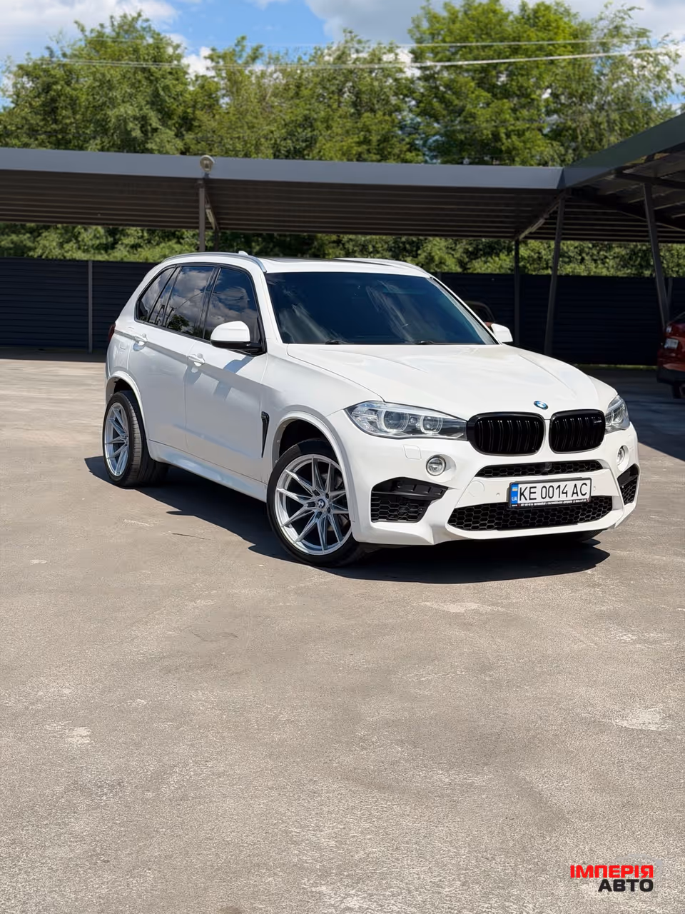 BMW X5 - фото 2