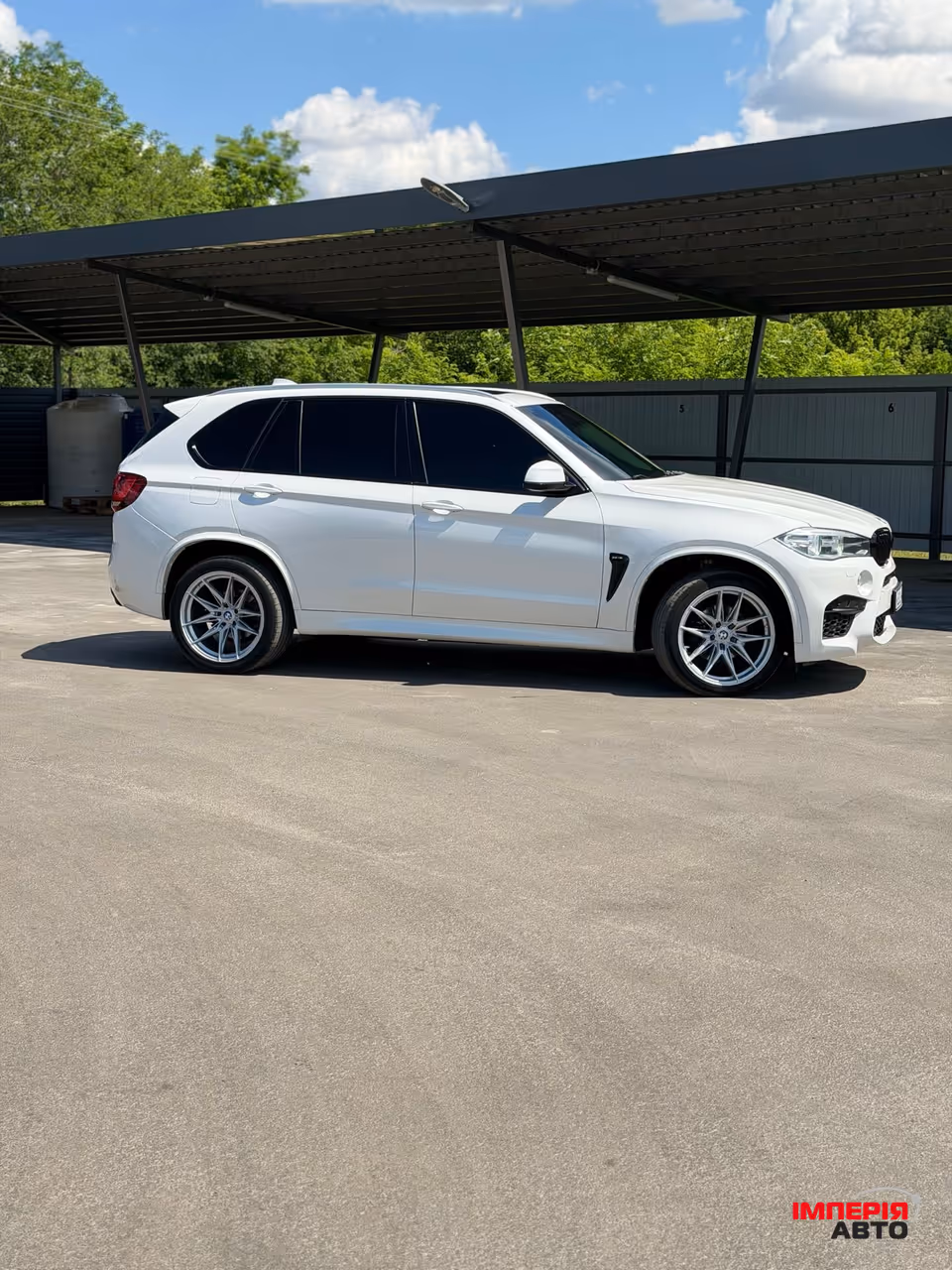 BMW X5 - фото 4