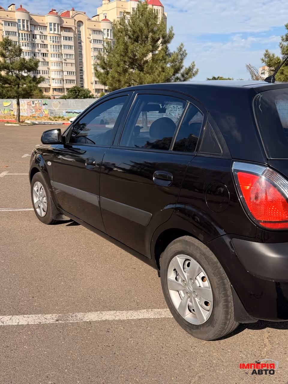 Kia Rio - фото 3