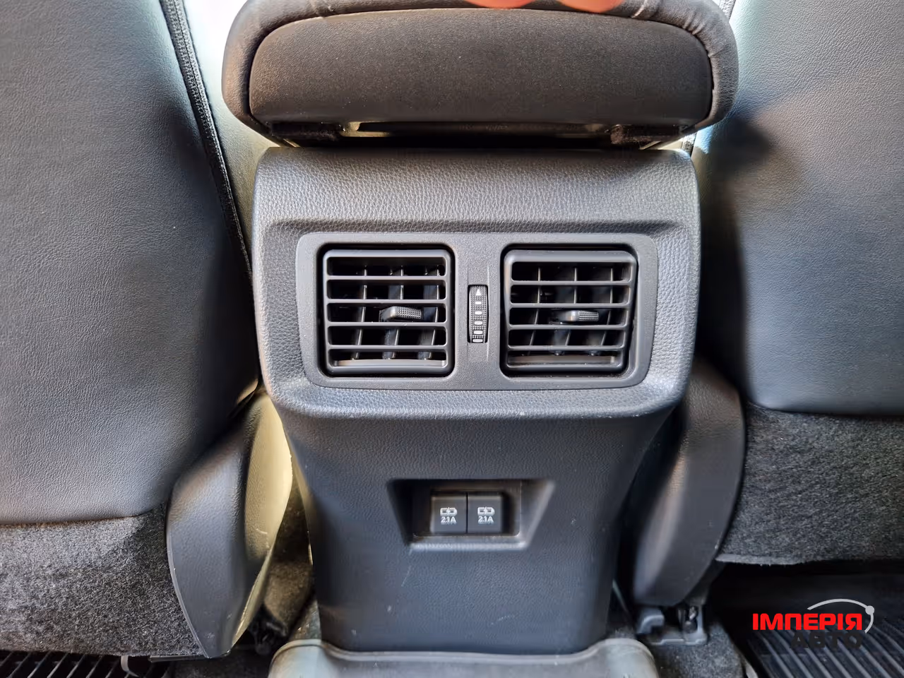 Toyota Venza - фото 34