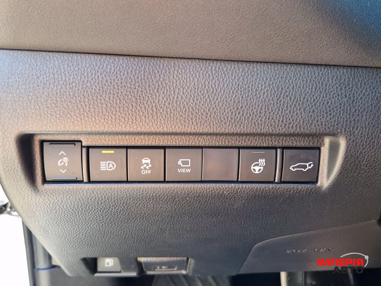 Toyota Venza - фото 19