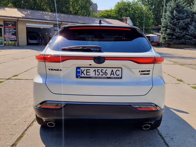 Toyota Venza - фото 5