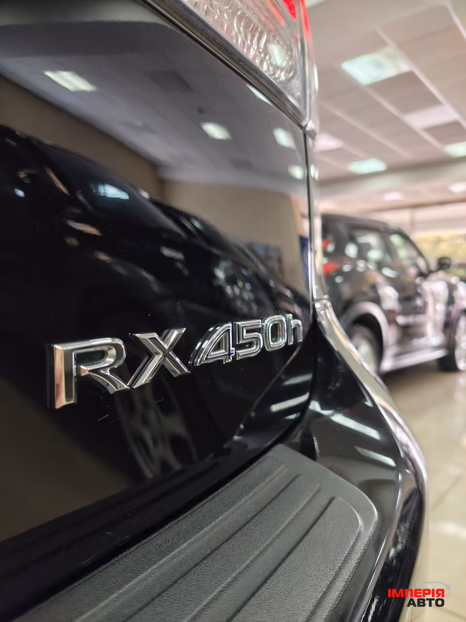 Lexus RX - фото 5
