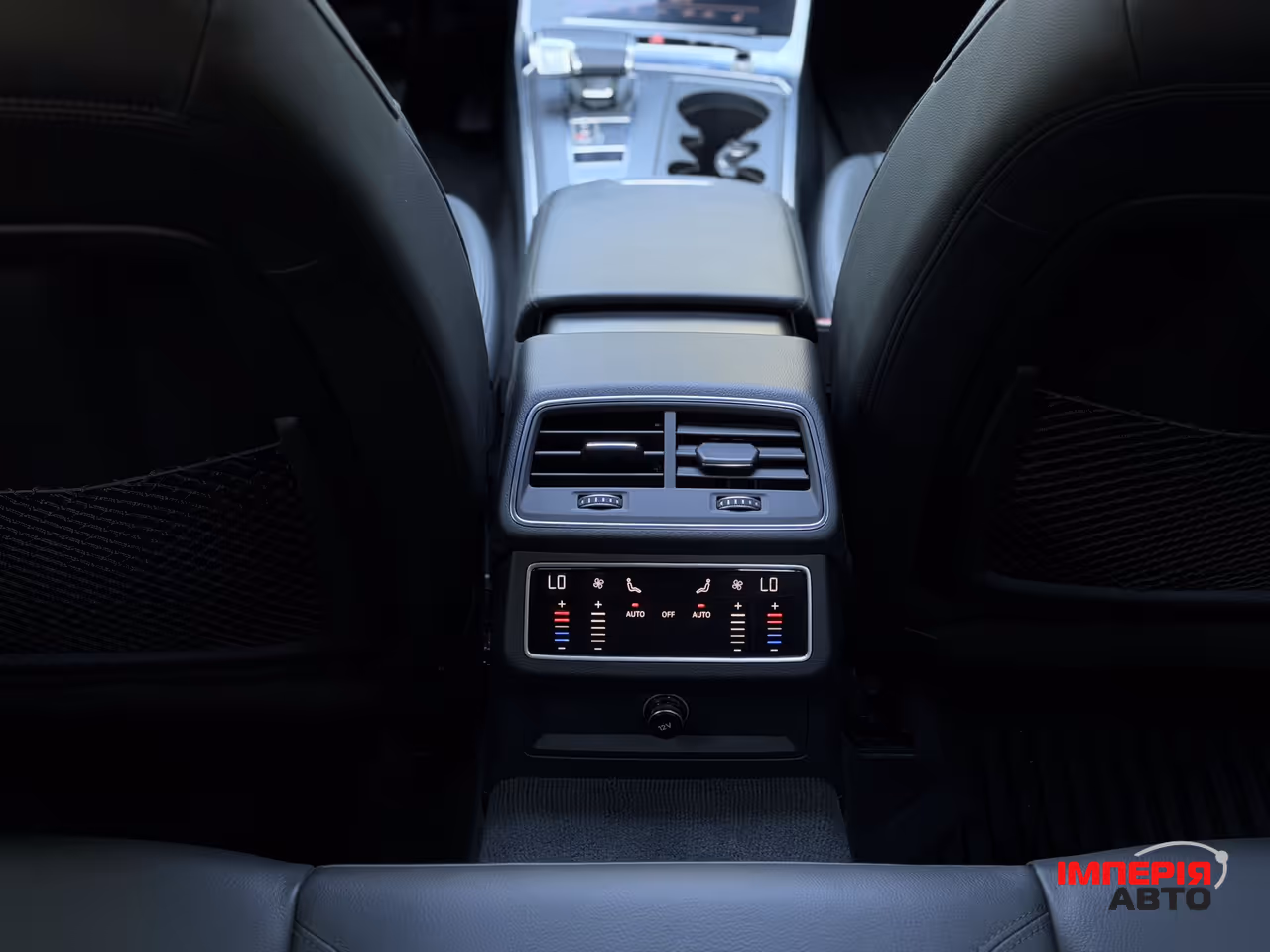 Audi A7 - фото 25