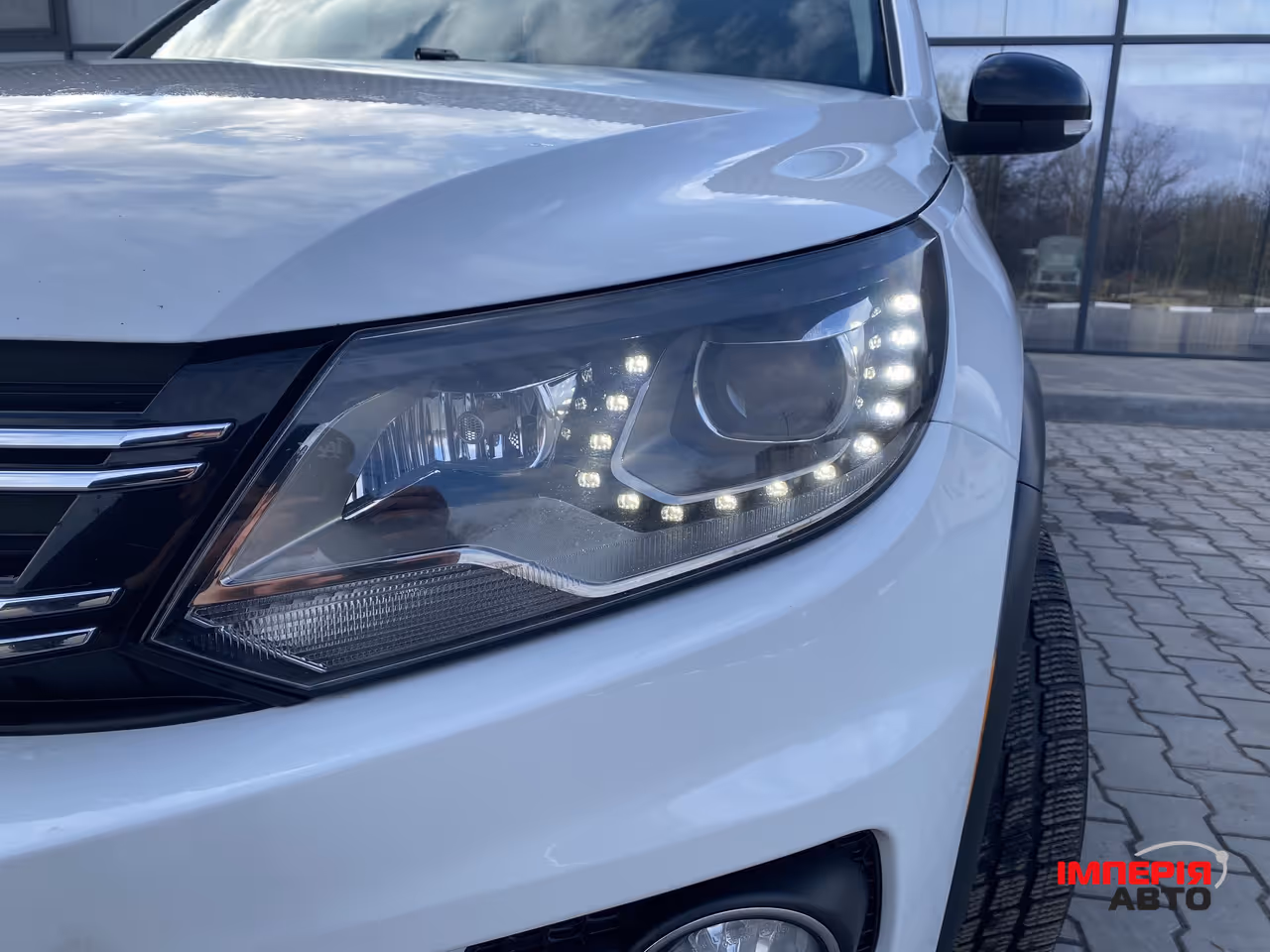 Volkswagen Tiguan - фото 9