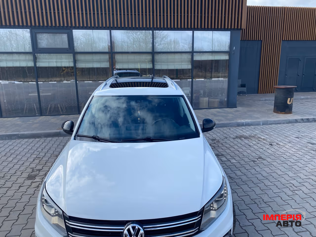 Volkswagen Tiguan - фото 10
