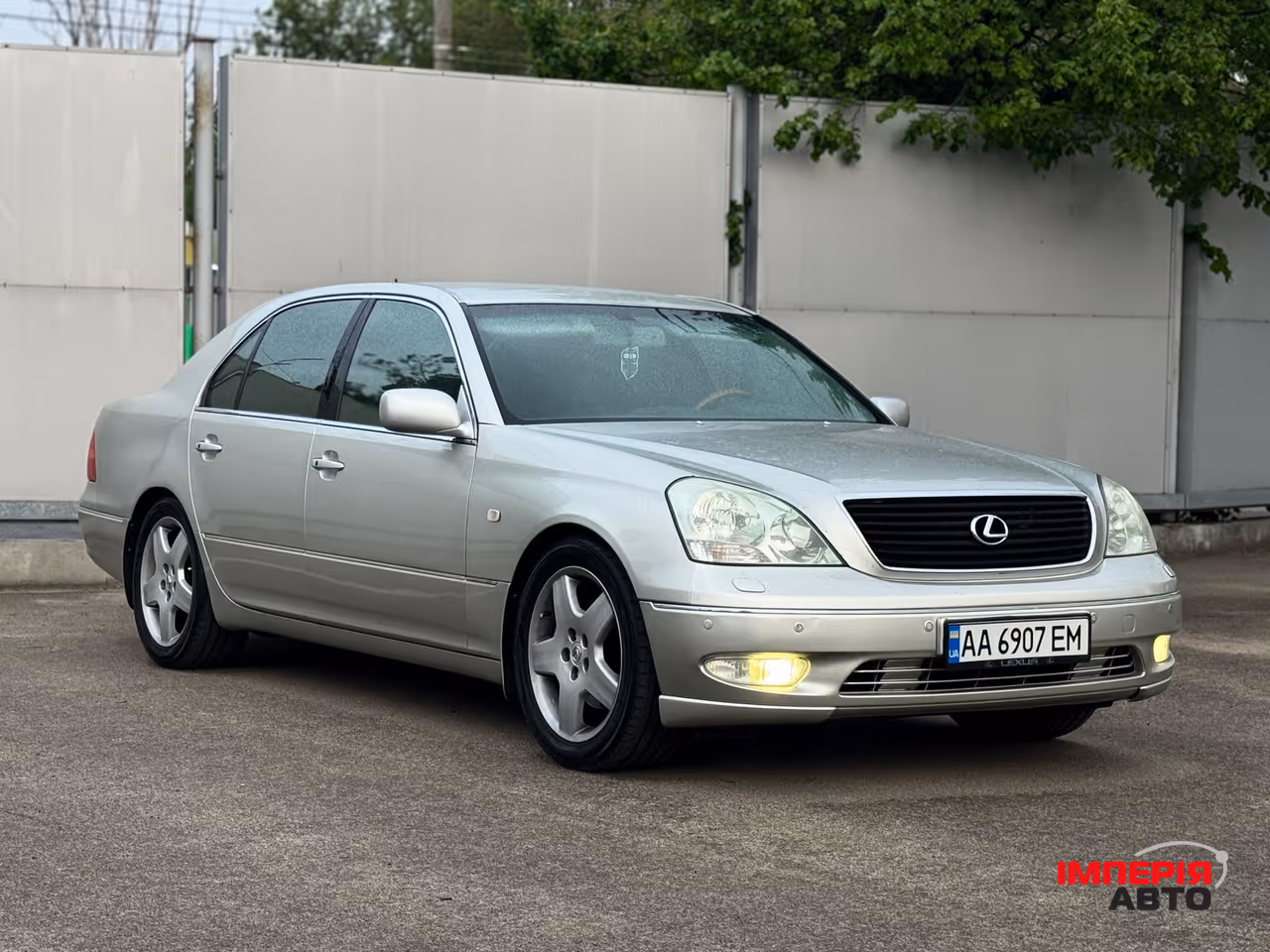 Lexus LS - фото 5