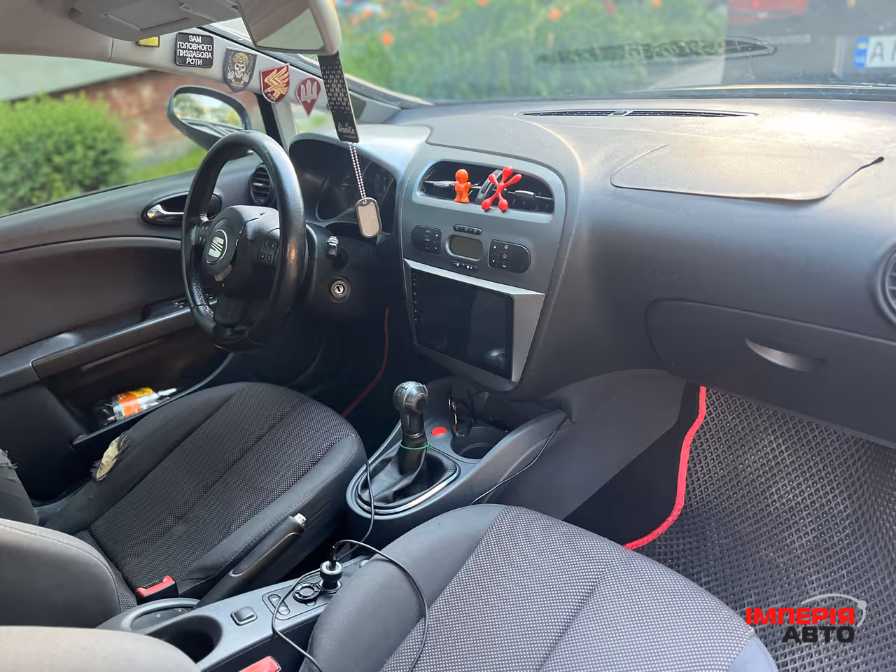 SEAT Leon - фото 8