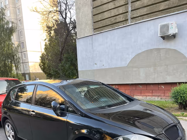 SEAT Leon - фото 4