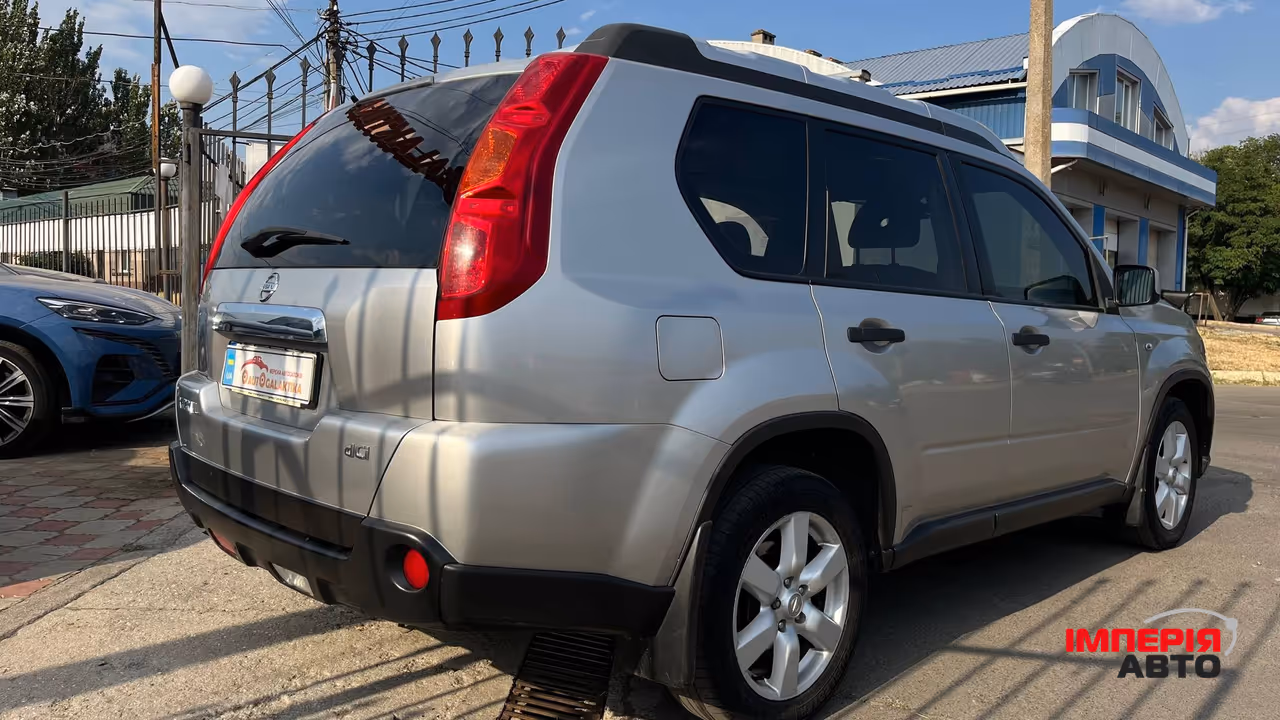 Nissan X-Trail - фото 2