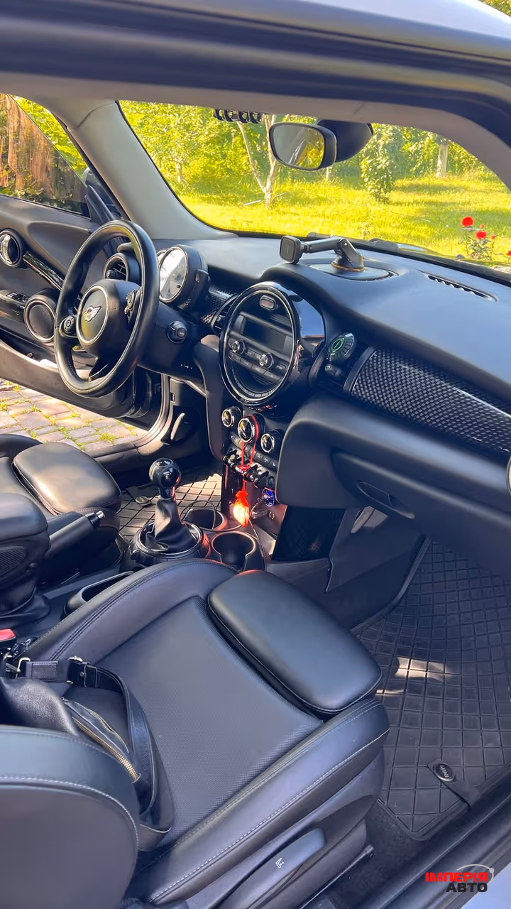 Mini Hatch - фото 40
