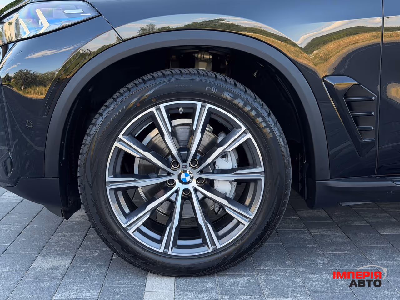 BMW X5 - фото 10