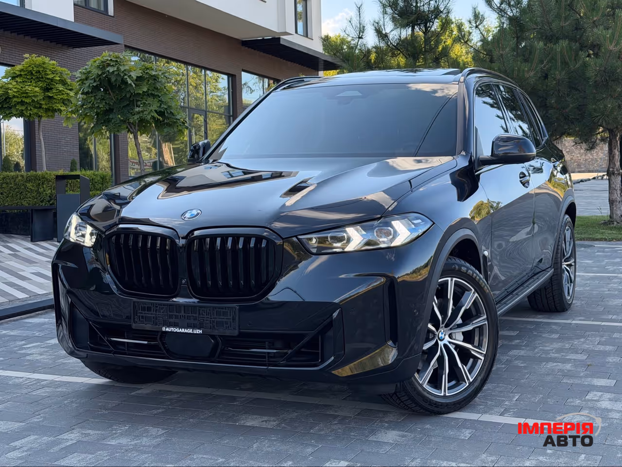 BMW X5 - фото 1