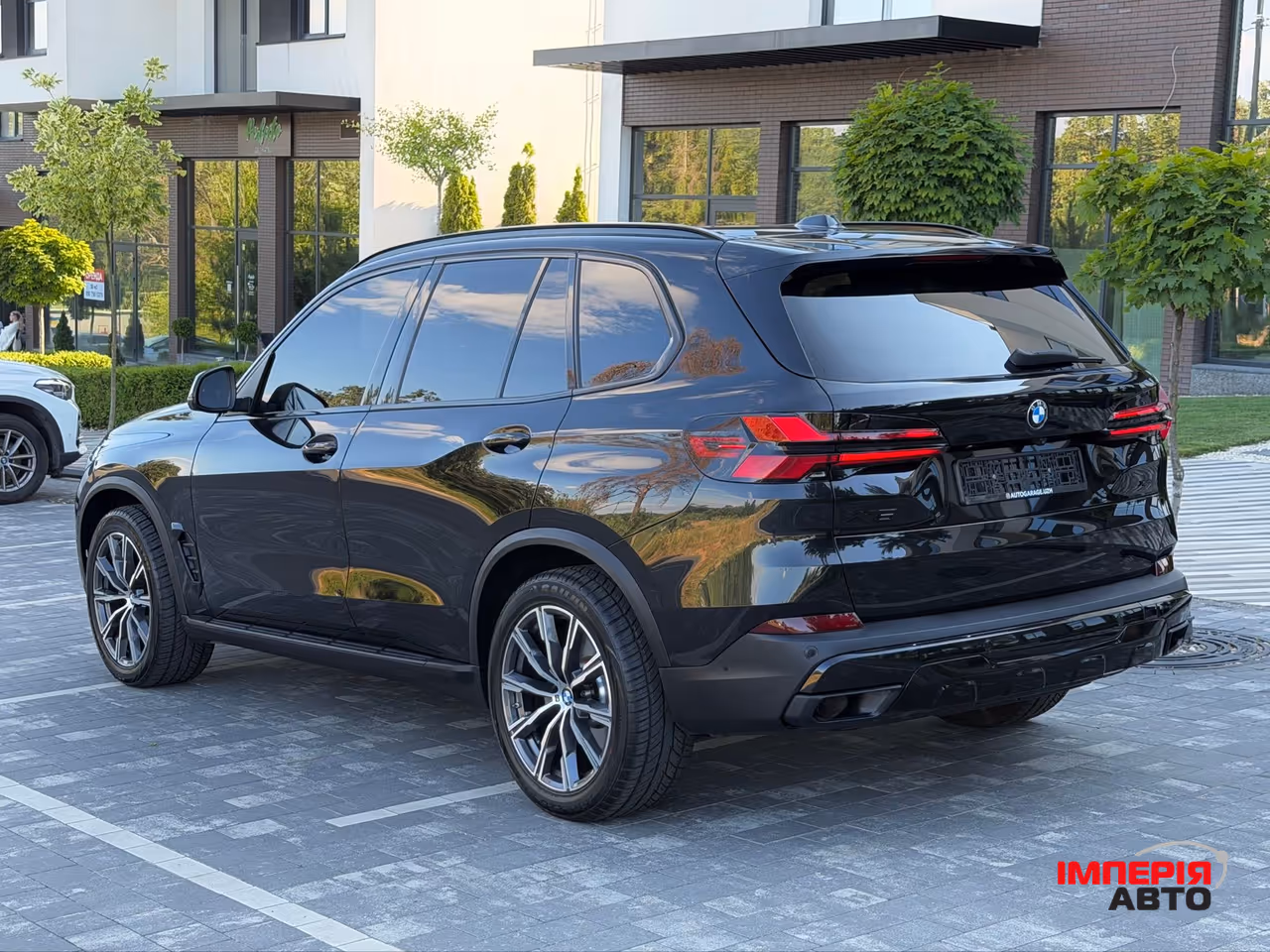 BMW X5 - фото 8