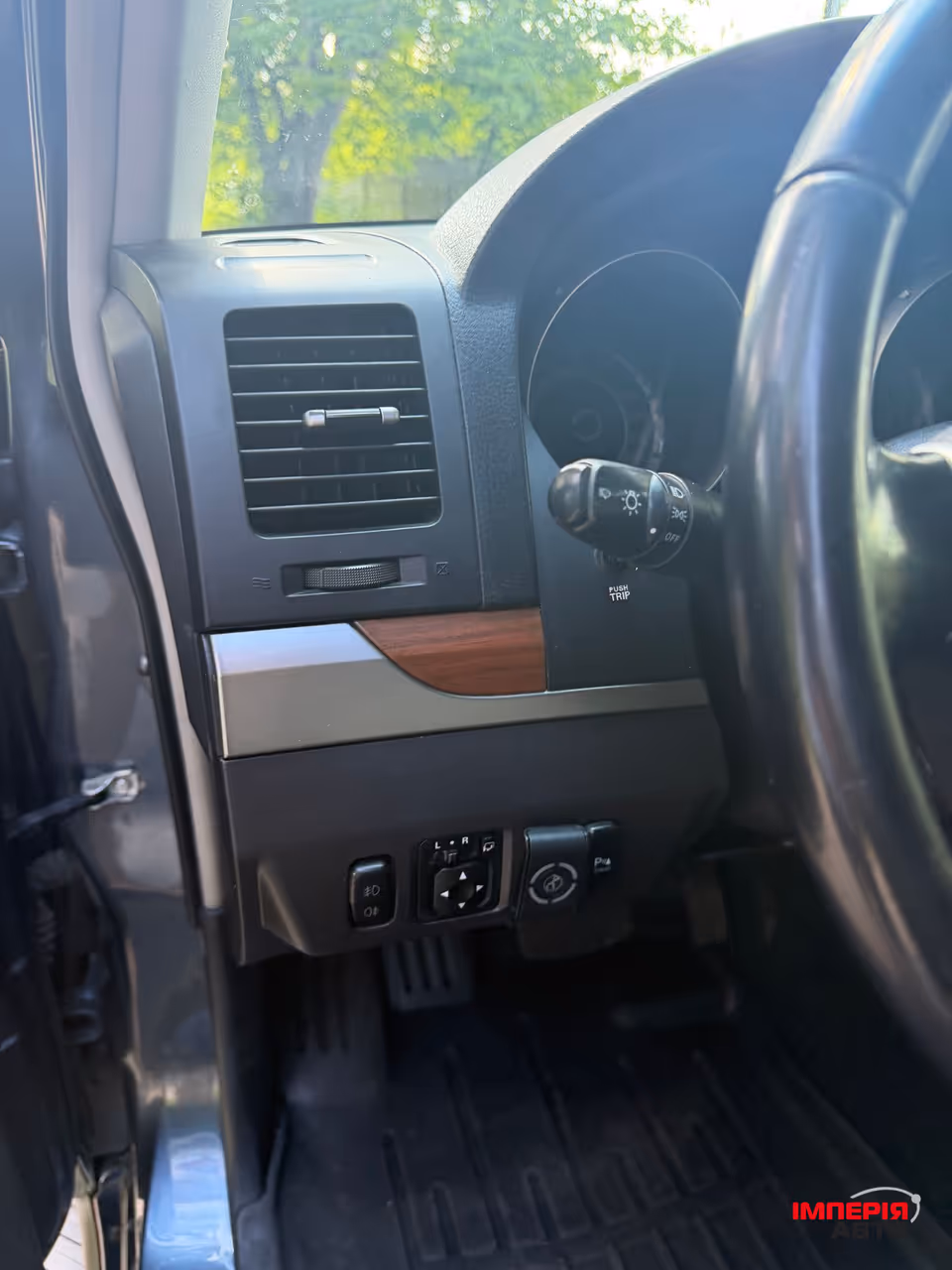 Mitsubishi Pajero - фото 13