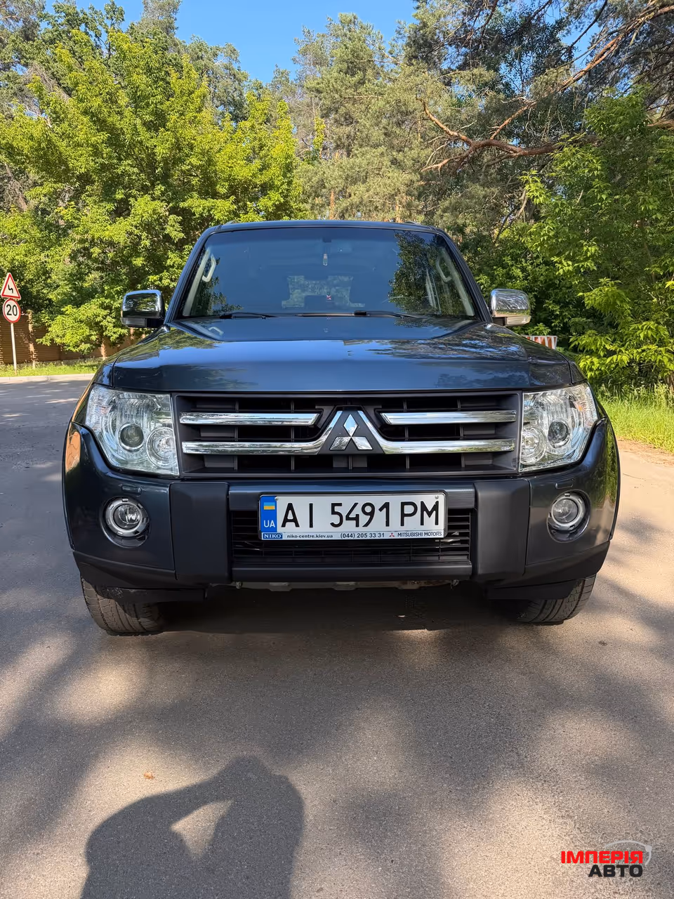 Mitsubishi Pajero - фото 2