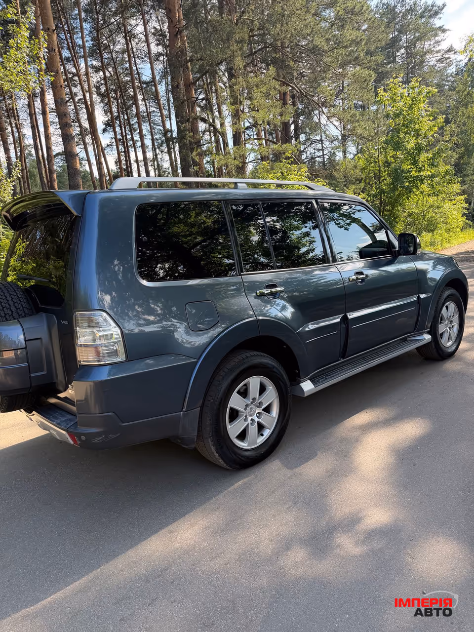 Mitsubishi Pajero - фото 7
