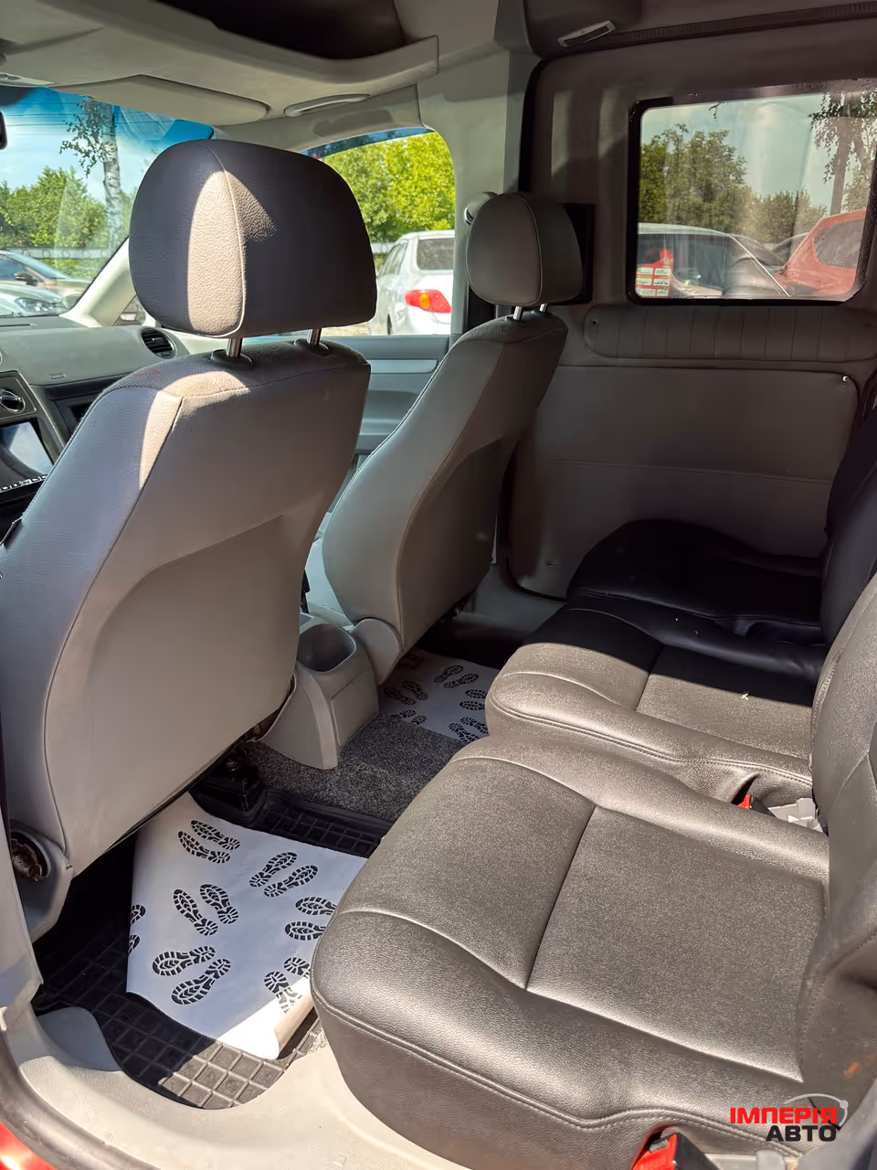 Volkswagen Caddy - фото 8