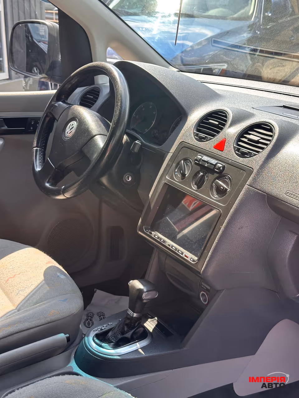 Volkswagen Caddy - фото 4