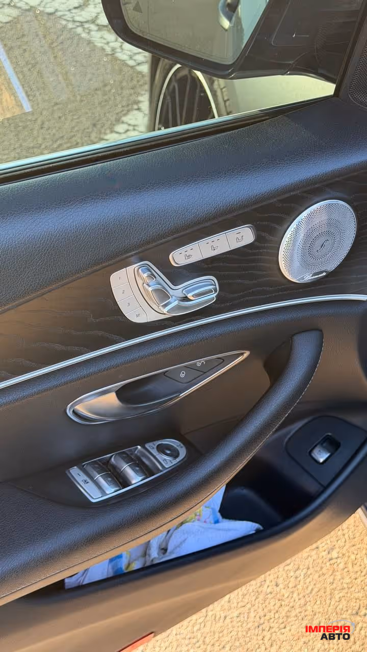 Mercedes-Benz E-Класс - фото 14