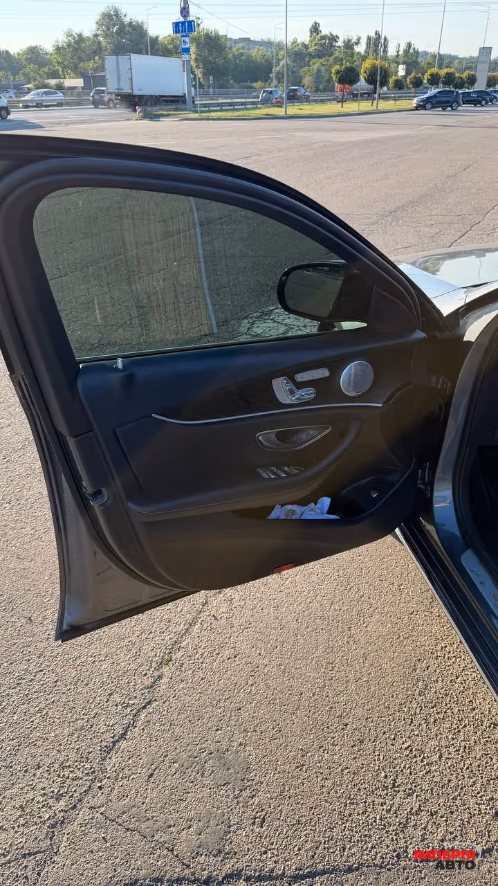 Mercedes-Benz E-Класс - фото 10
