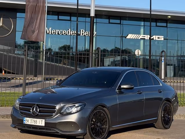Mercedes-Benz E-Класс - фото 1