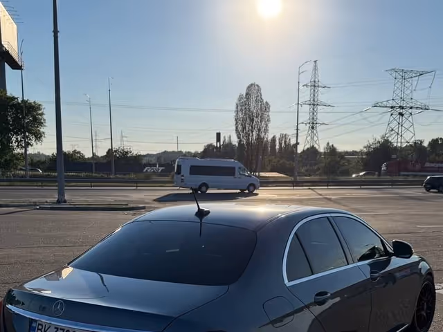 Mercedes-Benz E-Класс - фото 5