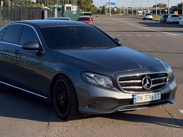 Mercedes-Benz E-Класс - фото 2
