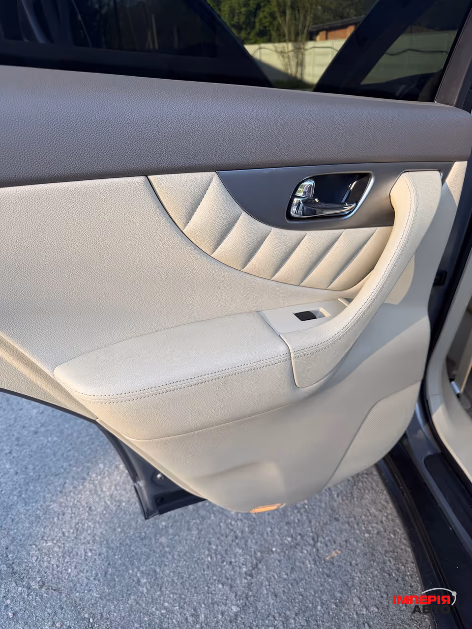 Infiniti QX70 - фото 9