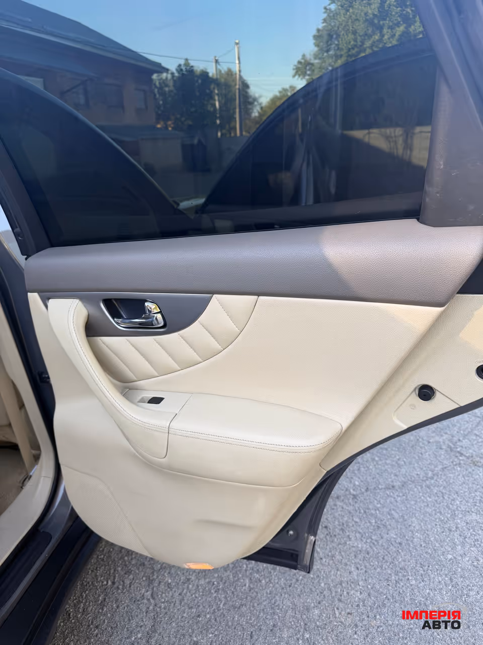 Infiniti QX70 - фото 12