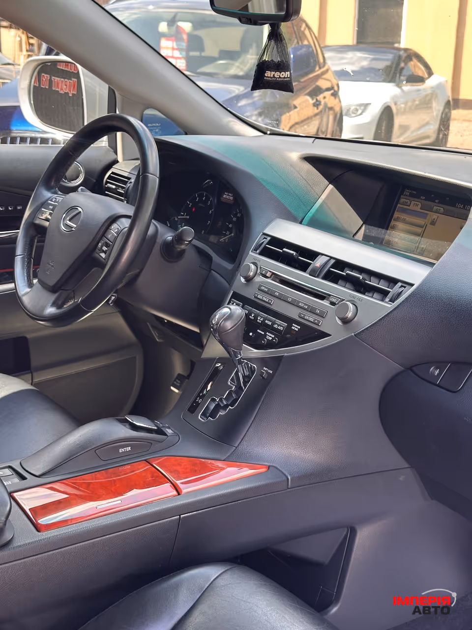 Lexus RX - фото 5