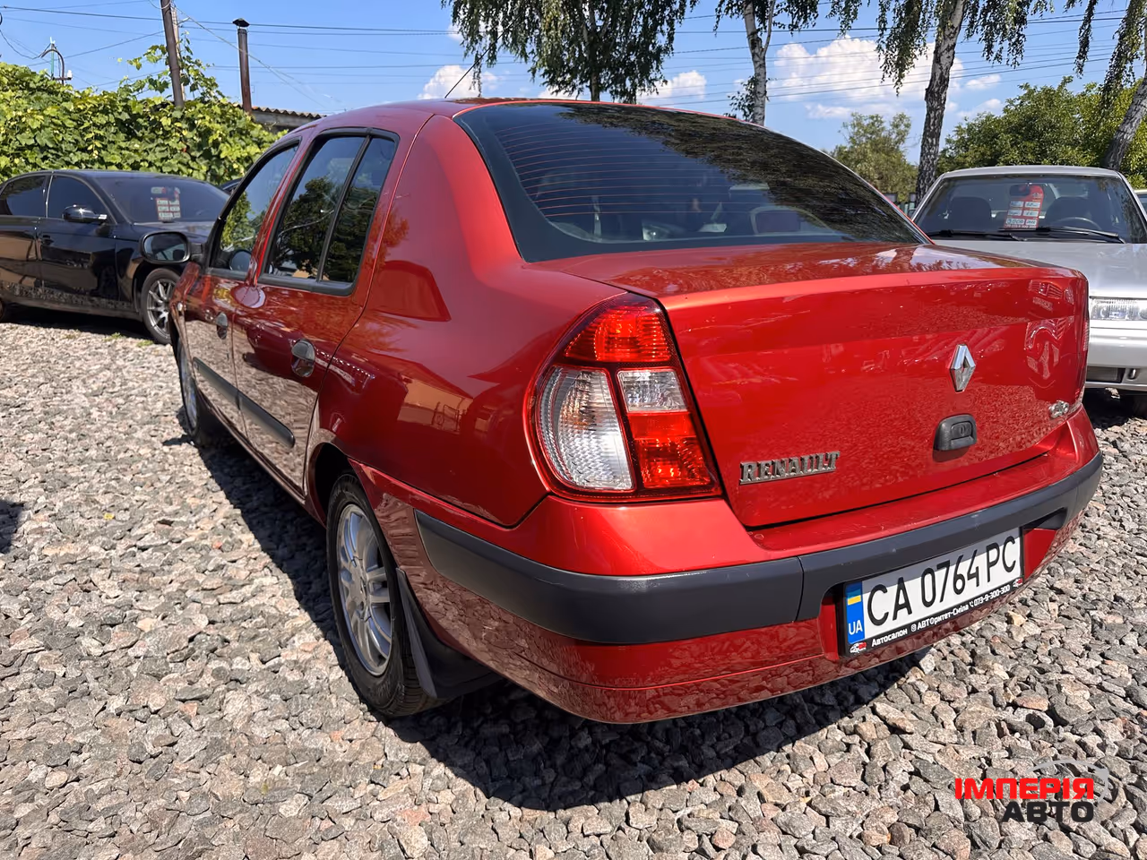 Renault Symbol - фото 14