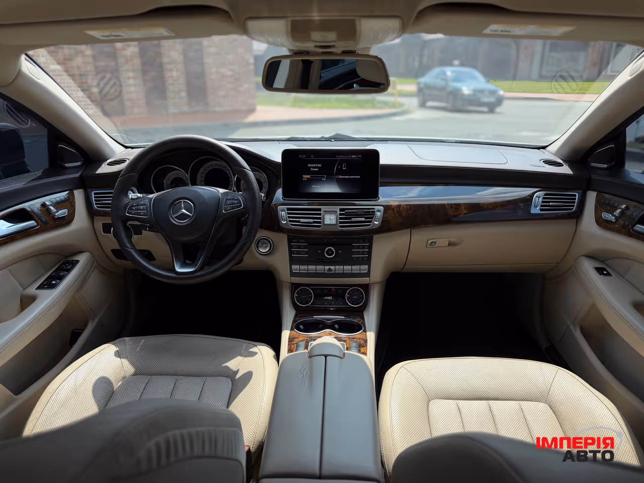 Mercedes-Benz CLS - фото 14