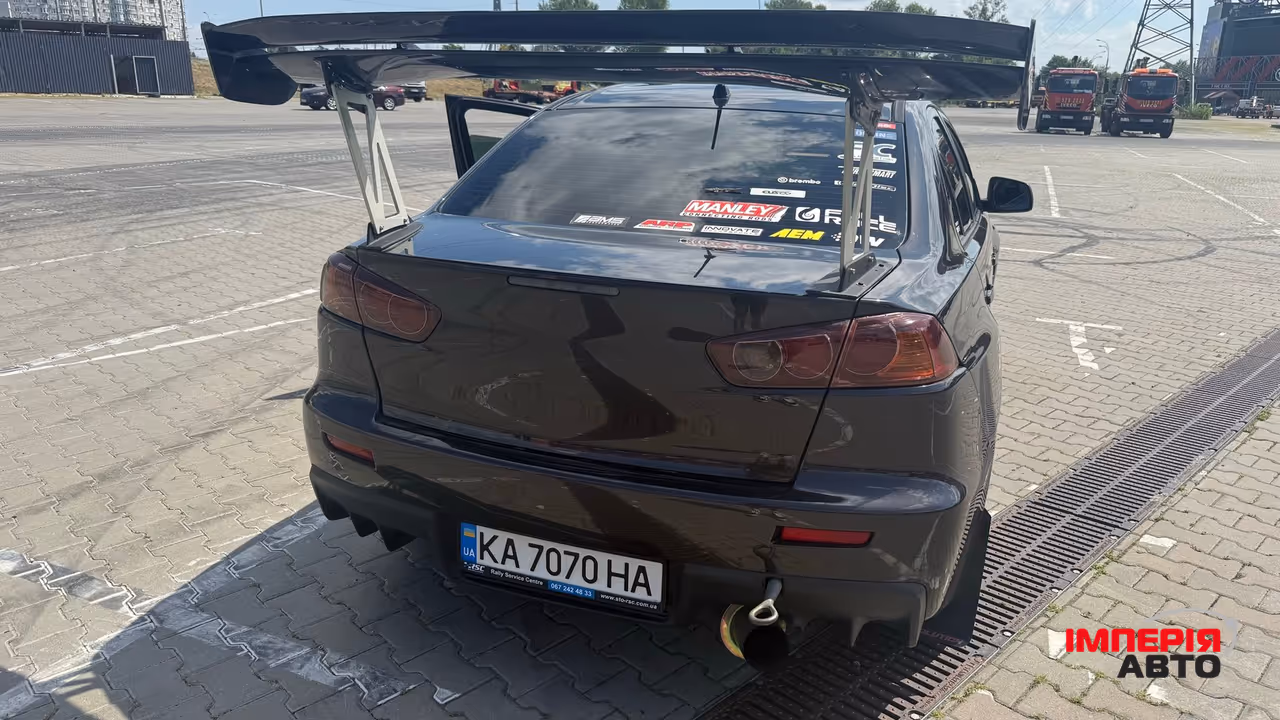 Mitsubishi Lancer Evolution - фото 21