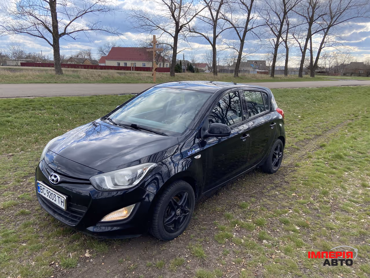 Hyundai i20 - фото 1
