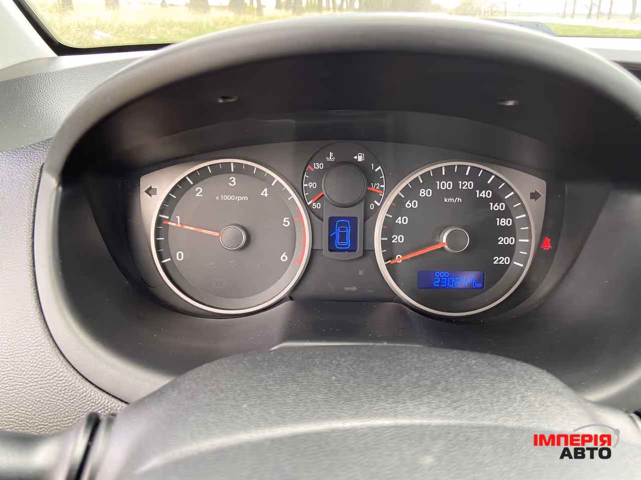 Hyundai i20 - фото 9