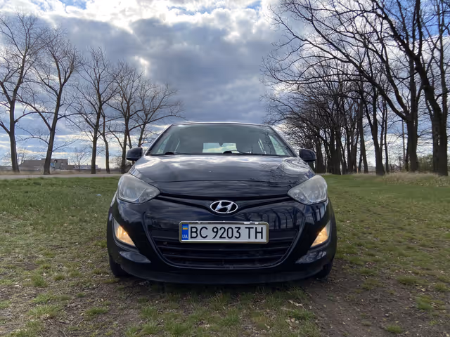 Hyundai i20 - фото 2