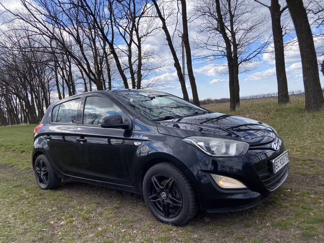Hyundai i20 - фото 3