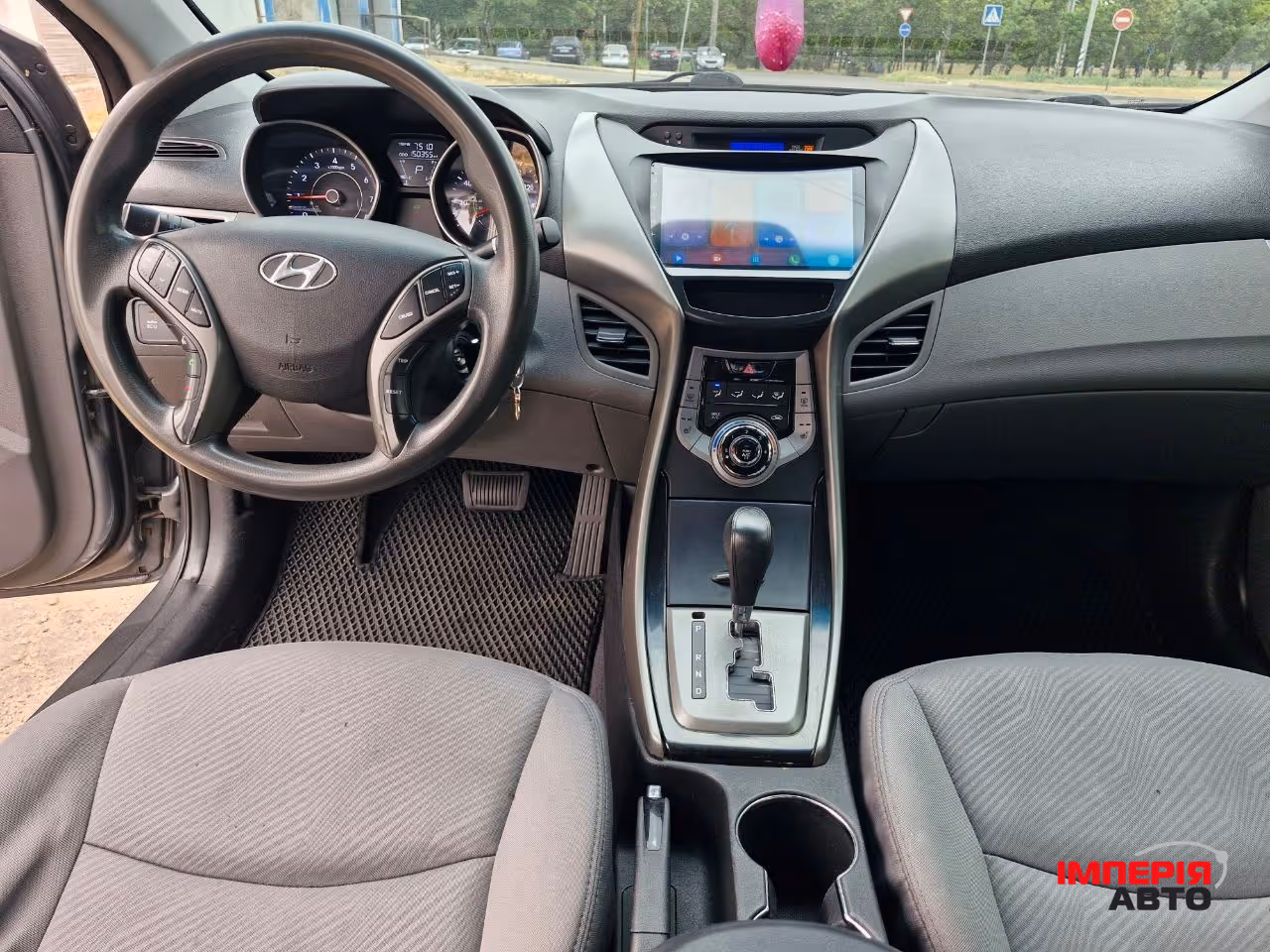 Hyundai Elantra - фото 15