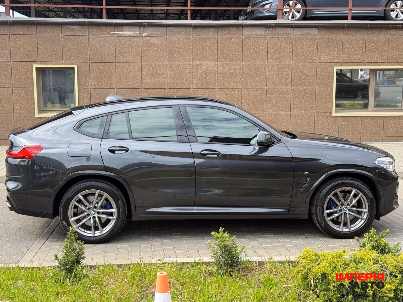 BMW X4 - фото 13