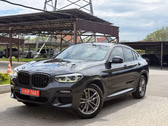 BMW X4 - фото 2