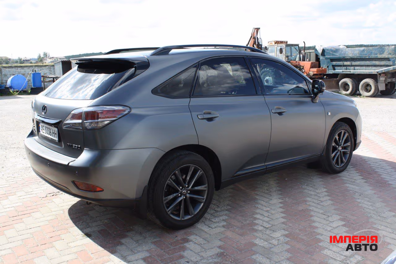 Lexus RX - фото 14