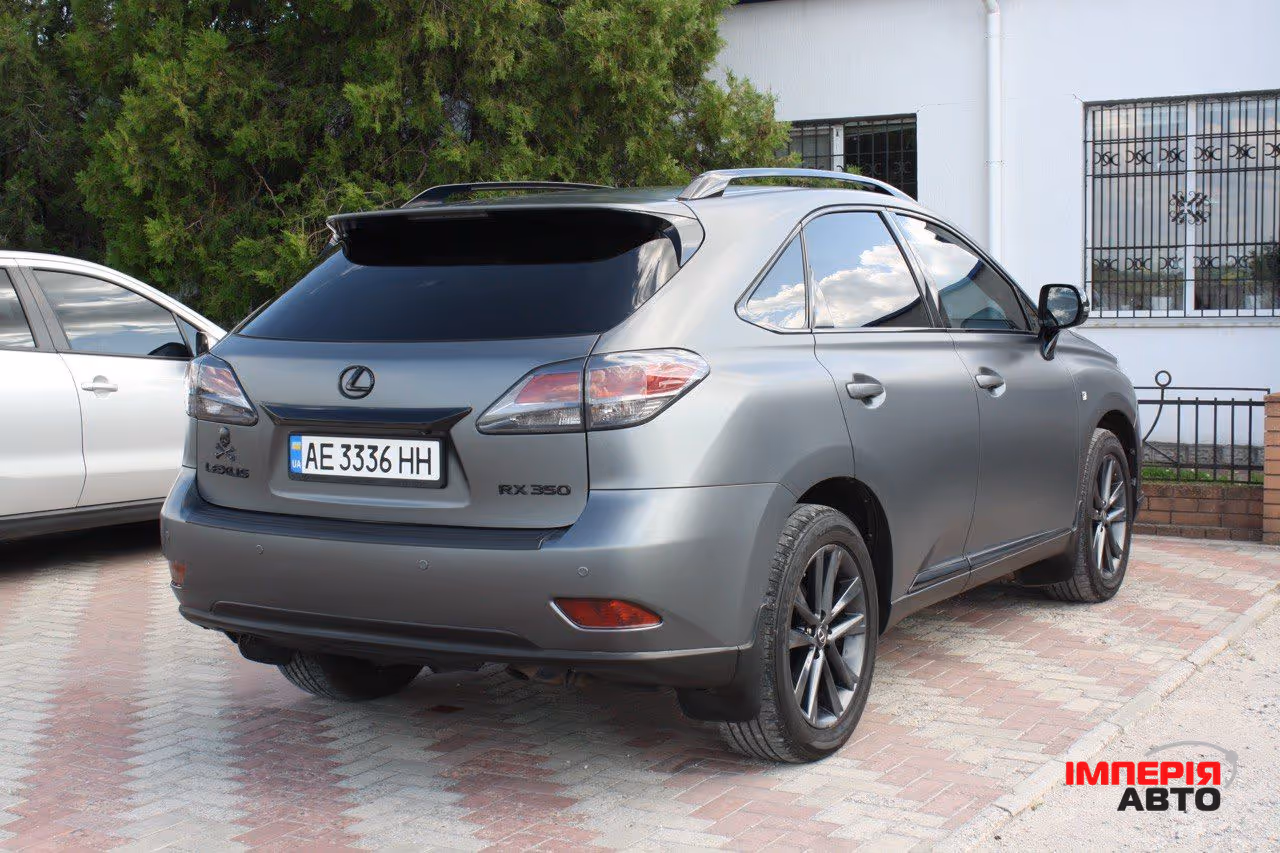 Lexus RX - фото 20