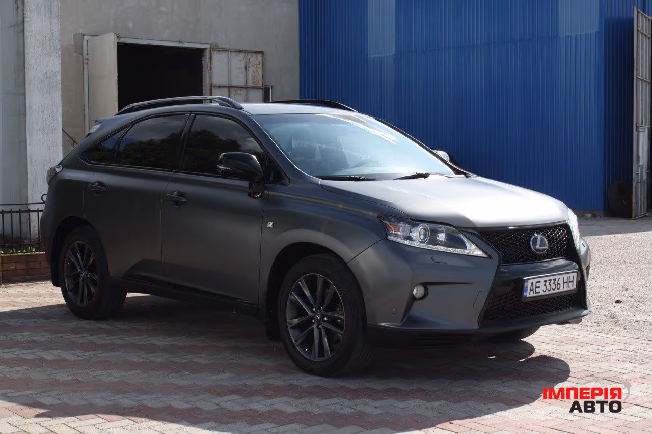 Lexus RX - фото 1