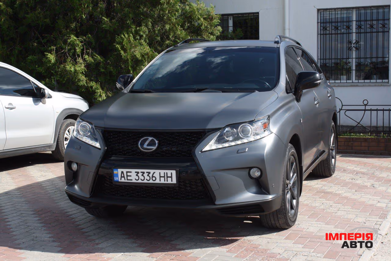 Lexus RX - фото 13