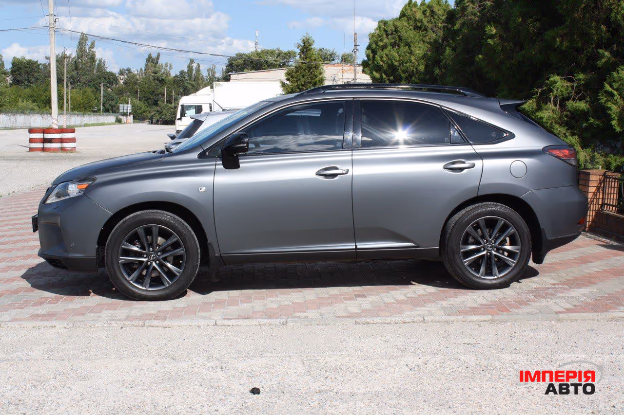 Lexus RX - фото 28
