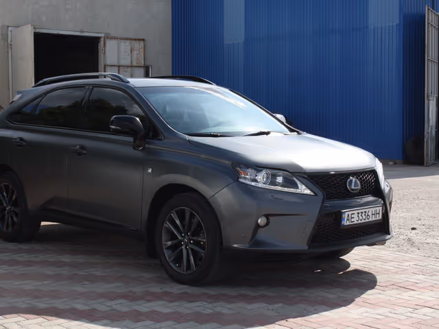 Lexus RX - фото 1