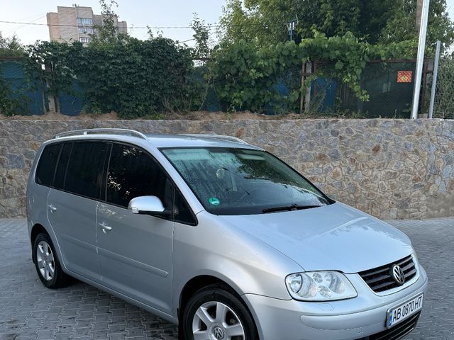 Volkswagen Touran 2004, Вінниця, $6 300 - зображення 1